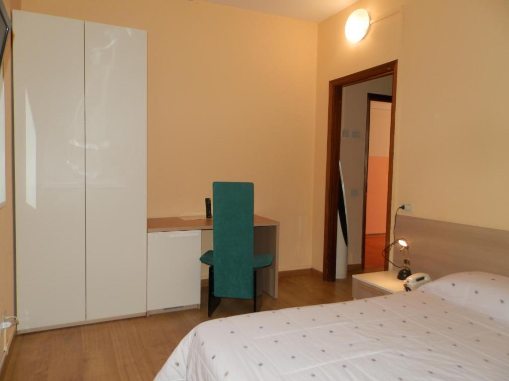 Hotel Motel Europa Domodossola Szoba fotó