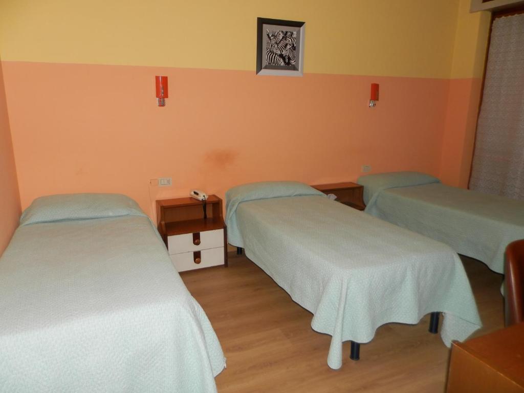 Hotel Motel Europa Domodossola Szoba fotó