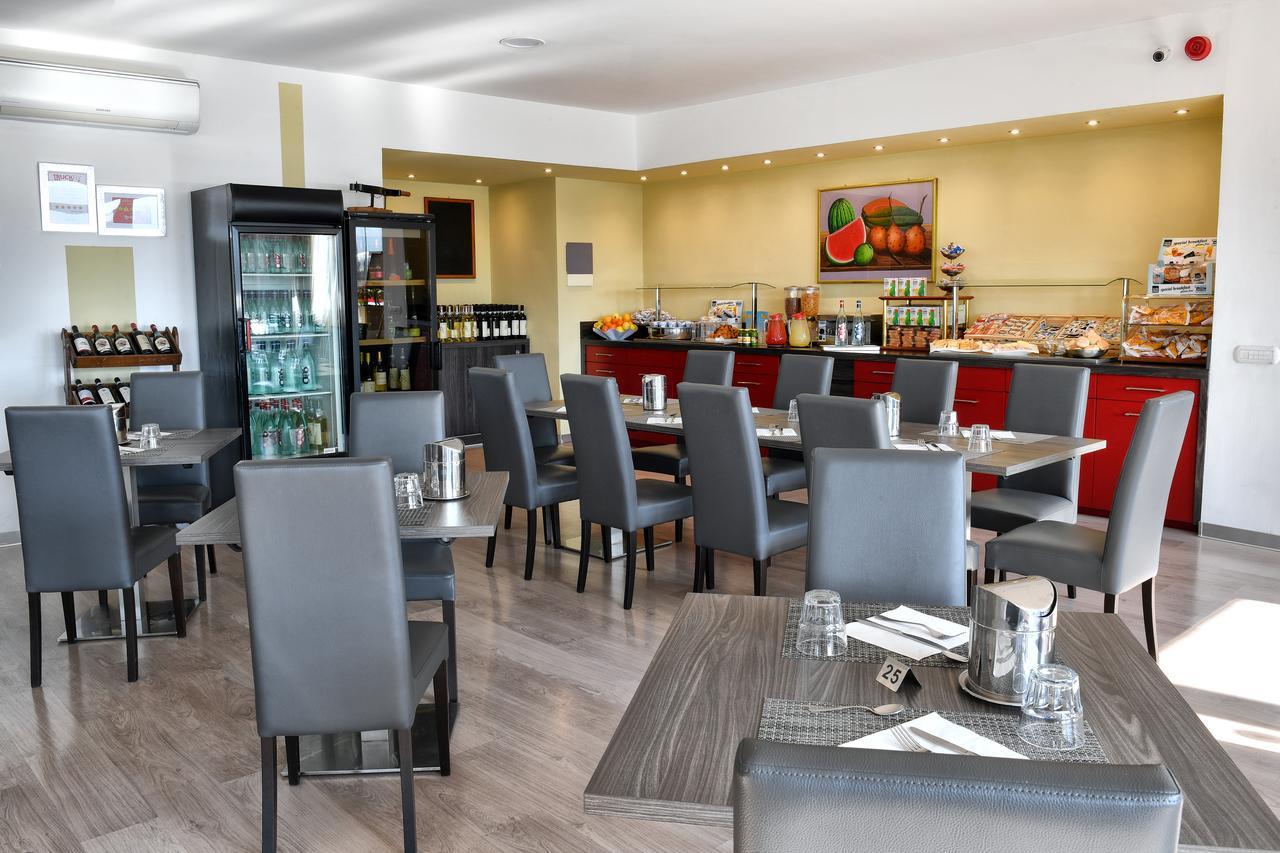 Hotel Motel Europa Domodossola Kültér fotó
