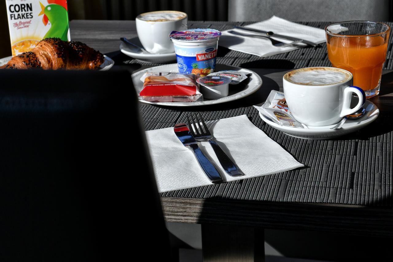 Hotel Motel Europa Domodossola Kültér fotó