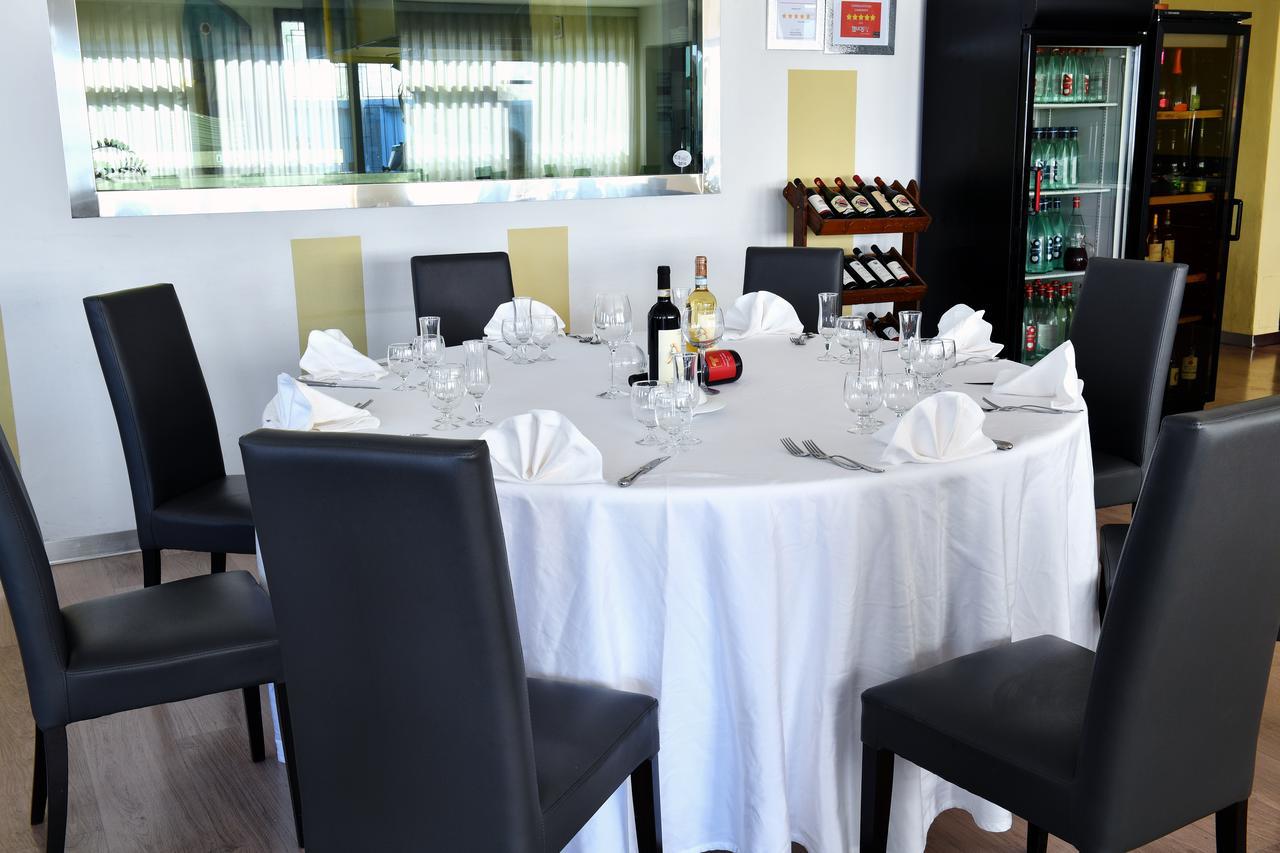 Hotel Motel Europa Domodossola Kültér fotó