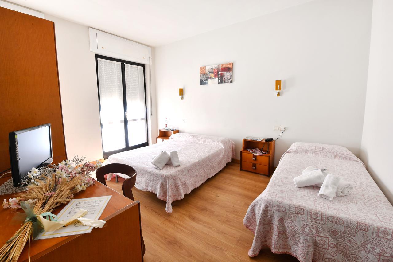Hotel Motel Europa Domodossola Kültér fotó