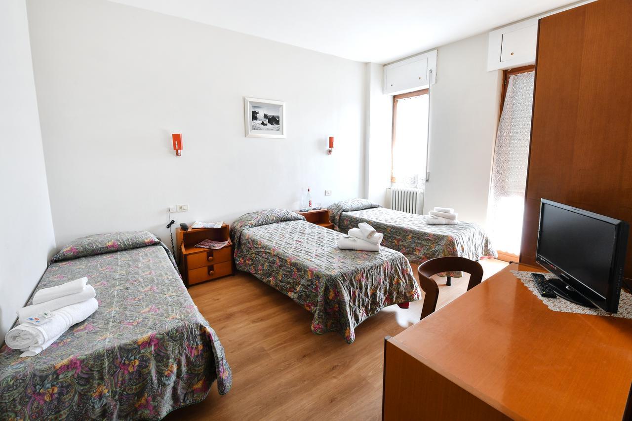 Hotel Motel Europa Domodossola Kültér fotó